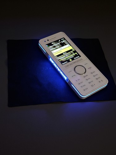 Samsung cellulare armani - -,
