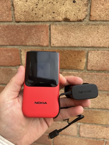 Nokia 2720 flip phone - , 4g